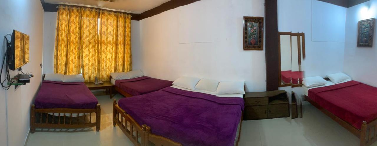 Hotel Caveri Inn 마디케리 외부 사진